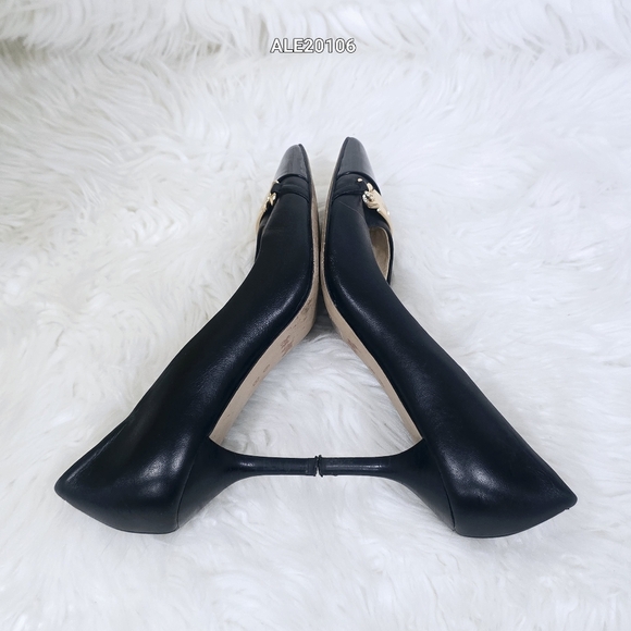 Coach Black Women's Heels Size 6 Leather and patent leather trim - Picture 11 of 12